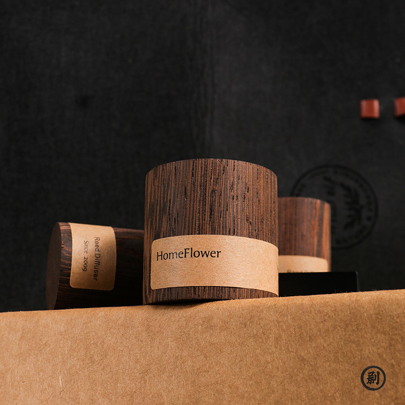 Home Fragrance Flowers - Dyfuzor zapachowy z orzechem czarnym –